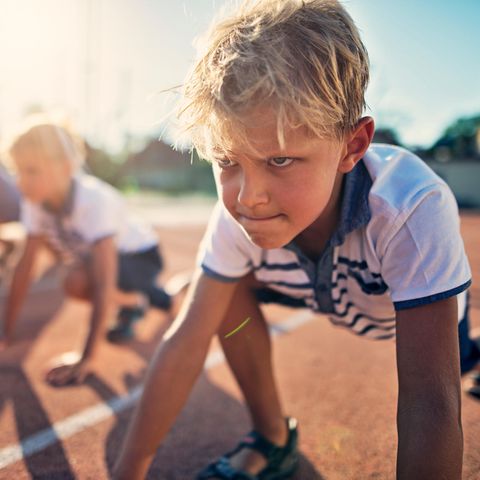 Kinder und Jugendliche sollten sich laut Experten mehr bewegen, auch in der Schule