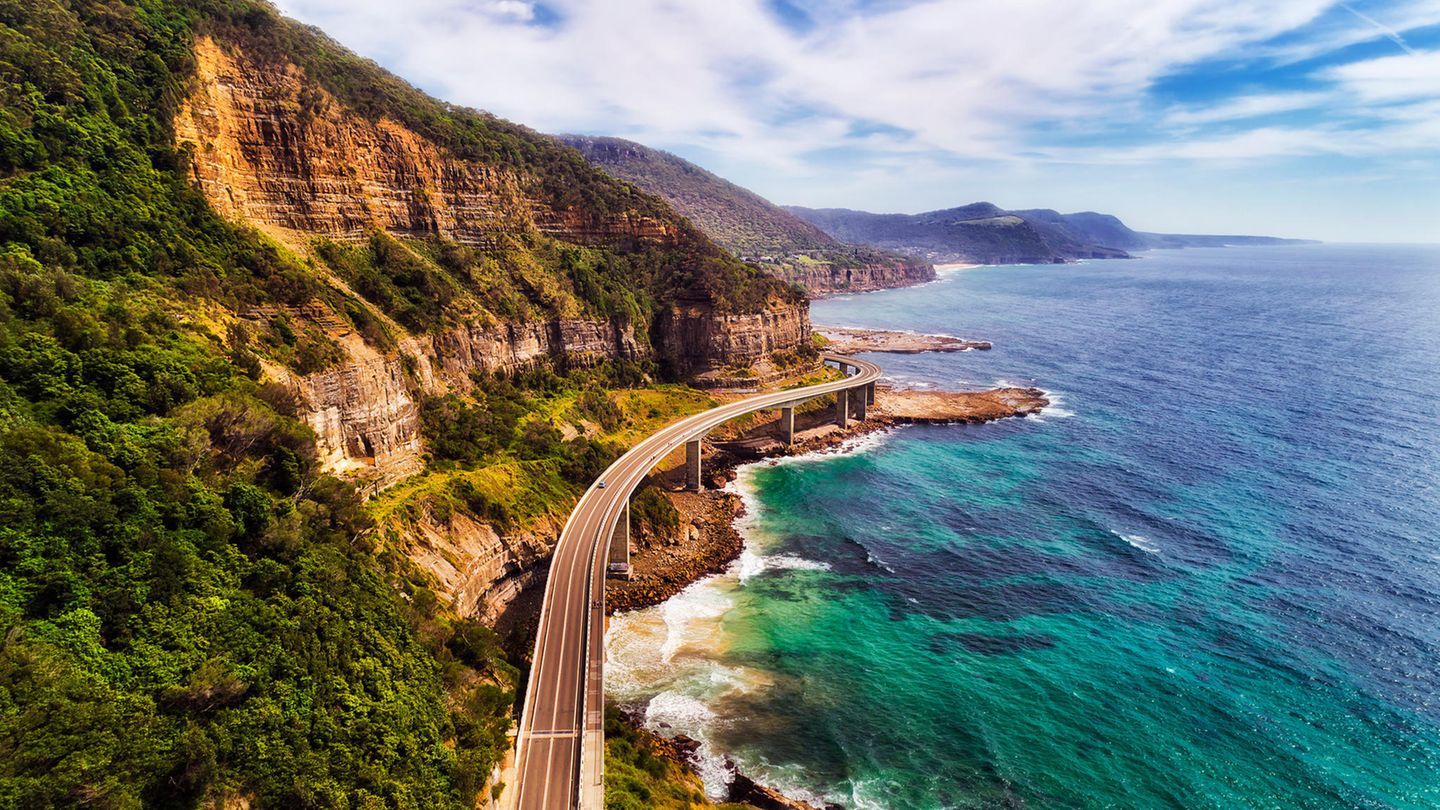 "Ein Paradies für Naturliebhaber mit einer Fülle von Landschaften wie Wüsten, Stränden, Regenwäldern und dem Great Barrier Reef" – das schreibt ChatGPT über Australien. Die KI unterschlägt dabei allerdings, dass die Kultur und die Metropolen des Kontinents am anderen Ende der Welt ebenfalls bereichernd sein können.