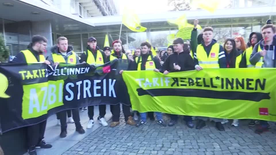 Video: Arbeitgeber im öffentlichen Dienst schalten Schlichtung ein