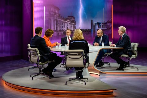 Talk-Runde bei Maybrit Illner