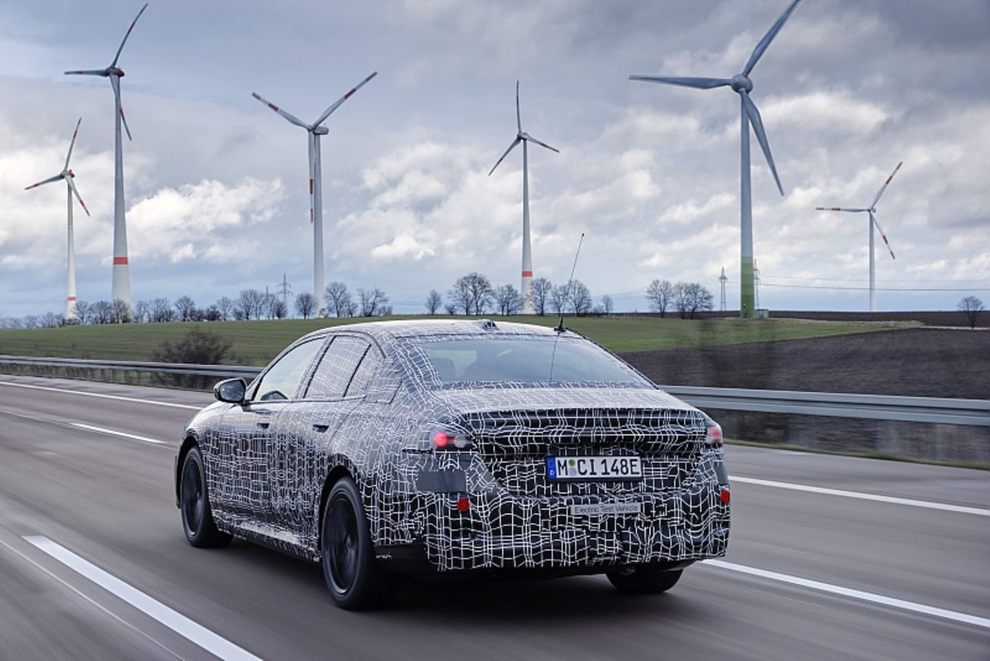 BMW i5 2024