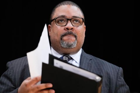 Staatsanwalt Alvin Bragg erhebt Anklage gegen Donald Trump