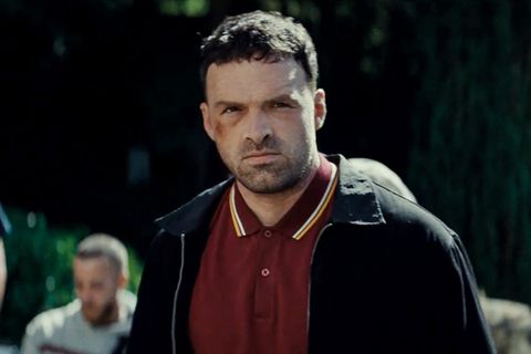 Ermittler wird Bodyguard von Mafia-Sohn: Actionthriller "AKA" im knallharten Trailer