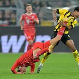 Geht es nach Fußball-Experten wie Lothar Matthäus oder Bastian Schweinsteiger ist der FC Bayern der Favorit. "Gewinnen werden die Bayern, weil sie gereizt sind, was für den Gegner selten angenehm ist. Für sie sprechen die Erfahrung in solchen Spielen, der Heimvorteil und die Gewinnermentalität", schrieb Matthäus in seiner "kicker"-Kolumne. Blickt man auf die Wettquote von knapp 4:1 für einen Sieg der Bayern, sieht es ähnlich aus. Wer auf den BVB tippt und recht behält kann also was verdienen.