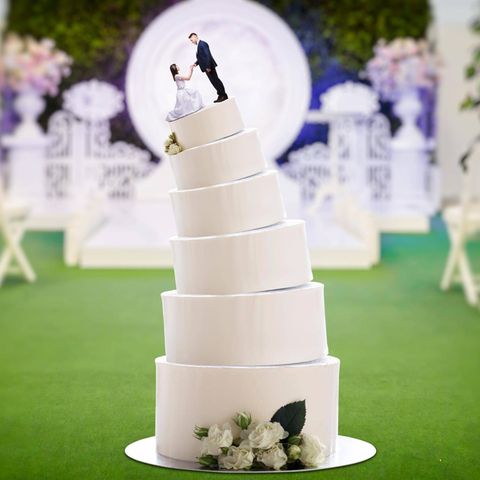 Ehegattensplitting: Heiraten, um Steuern zu sparen: Dating-Portal will mit Aprilscherz Alleinerziehenden helfen