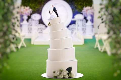 Ehegattensplitting: Heiraten, um Steuern zu sparen: Dating-Portal will mit Aprilscherz Alleinerziehenden helfen