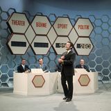 Showmaster HANS ROSENTHAL mit den Kandidaten bei "Dalli Dalli"