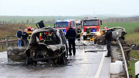 Bei dem schweren Verkehrsunfall im thüringischen Bad Langensalza starben sieben Menschen