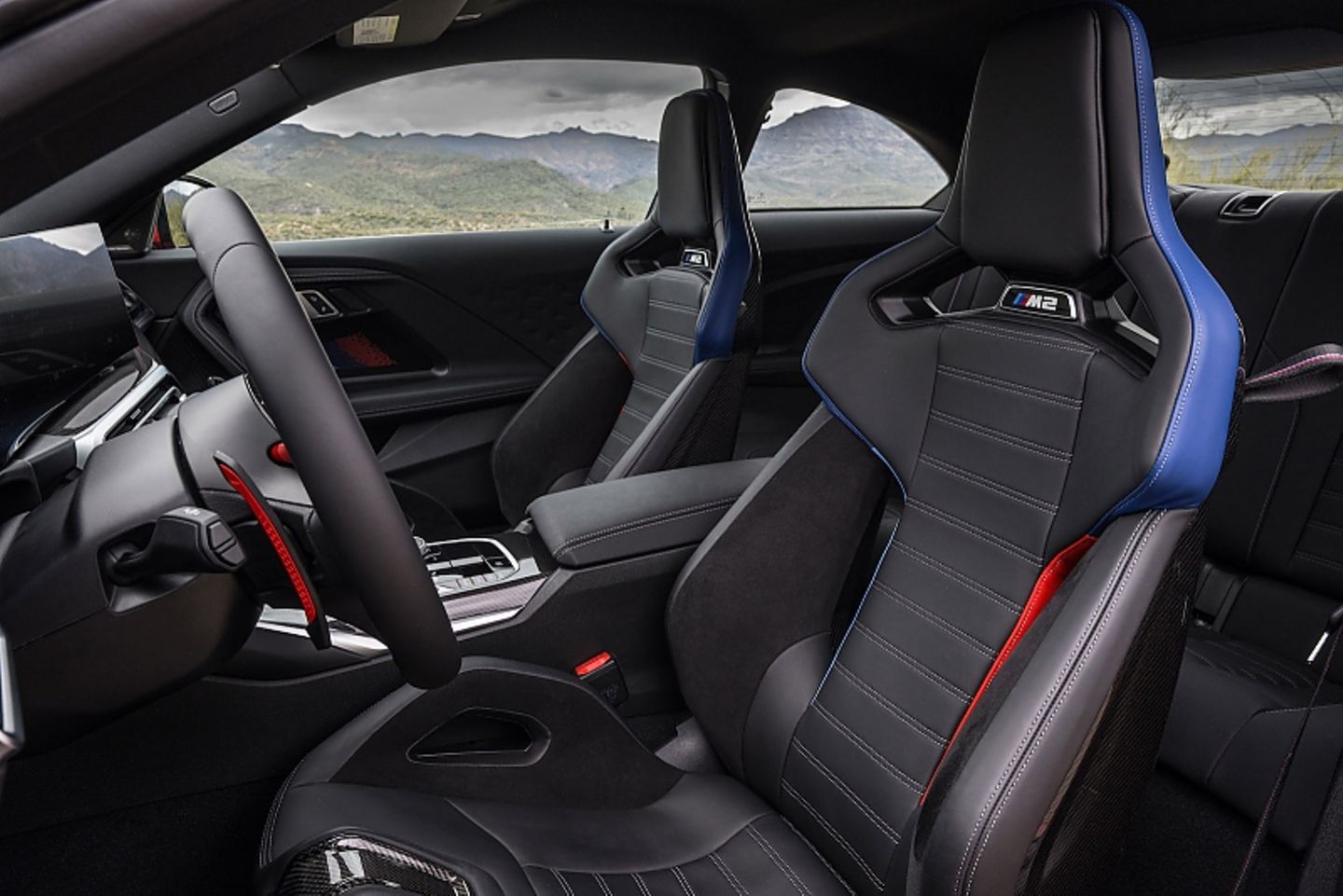 BMW M2 2023