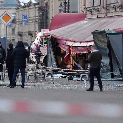 Das Café "Streetfood-Bar No.1" im Zentrum Sankt Petersburgs wurde zerstört