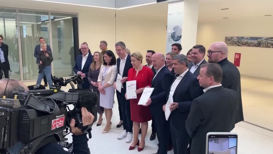 Video: CDU und SPD stellen Berliner Koalitionsvertrag vor