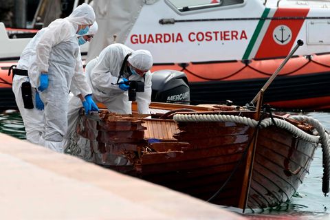 Die italienische Polizei untersucht den Tatort am Gardasee