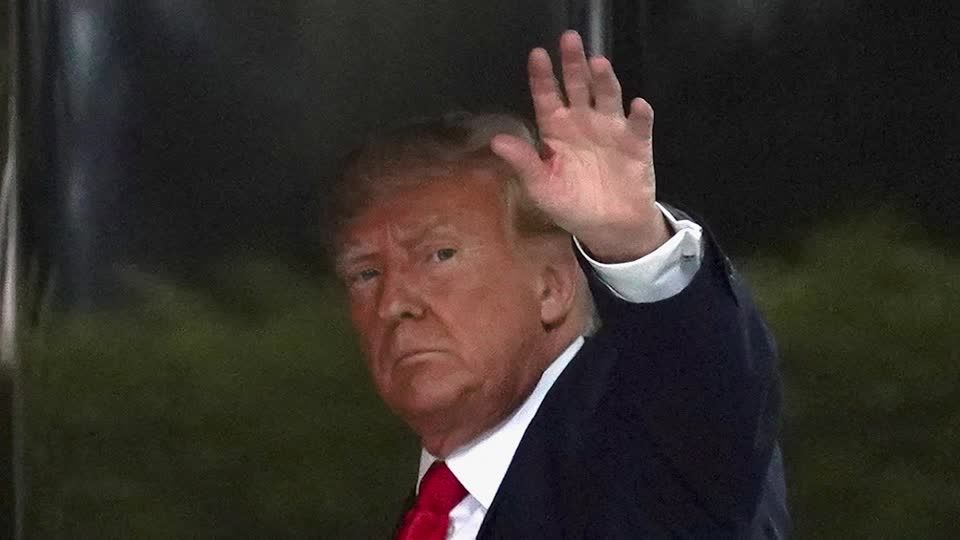 Video: Showdown in New York: Trump vor Gericht Video: Showdown in New York: Trump vor Gericht