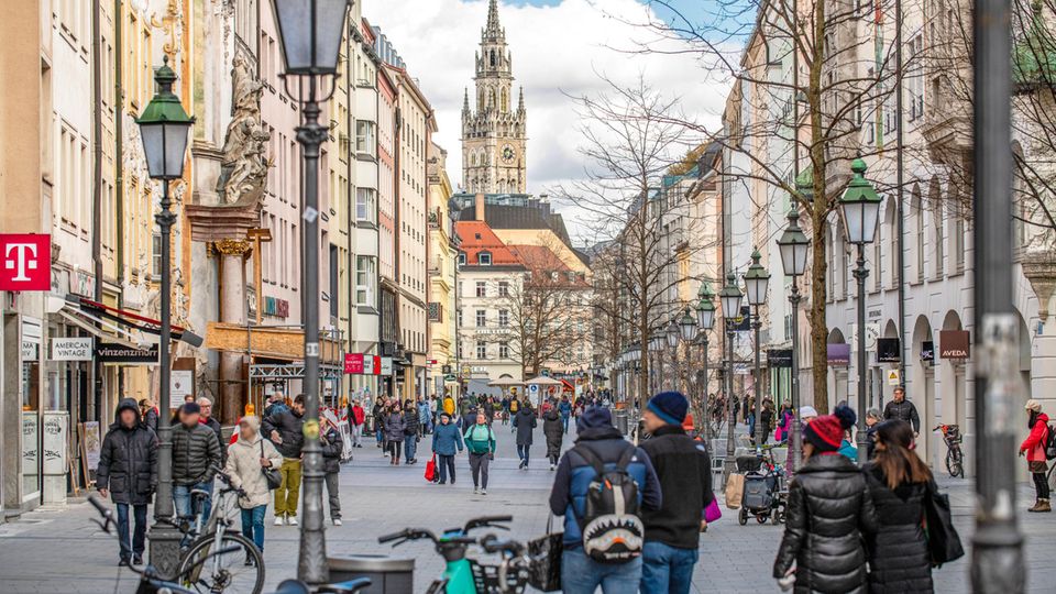 Fußgängerzone in der Sendlinger Straße in München