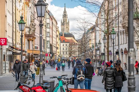 Fußgängerzone in der Sendlinger Straße in München