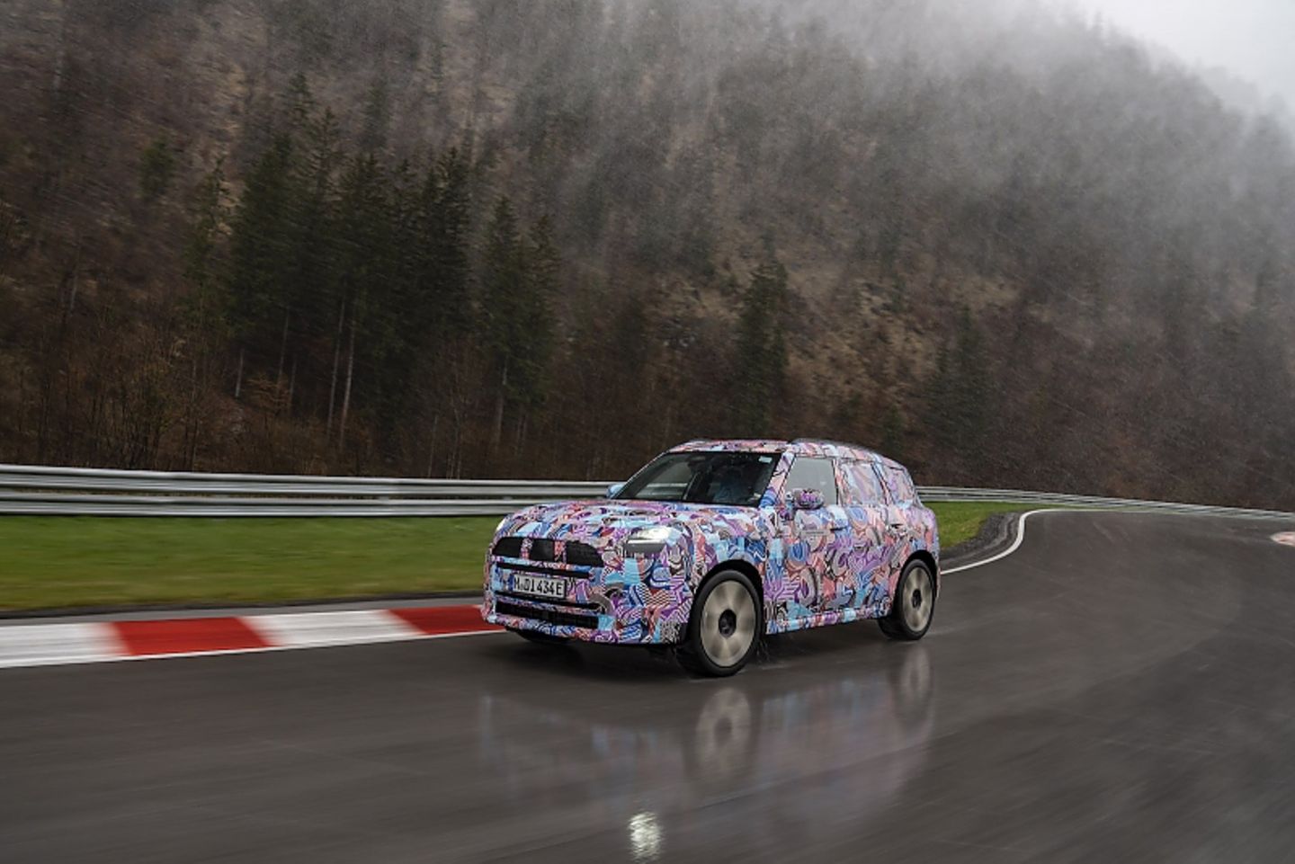 Mini Countryman SE All4 Prototyp
