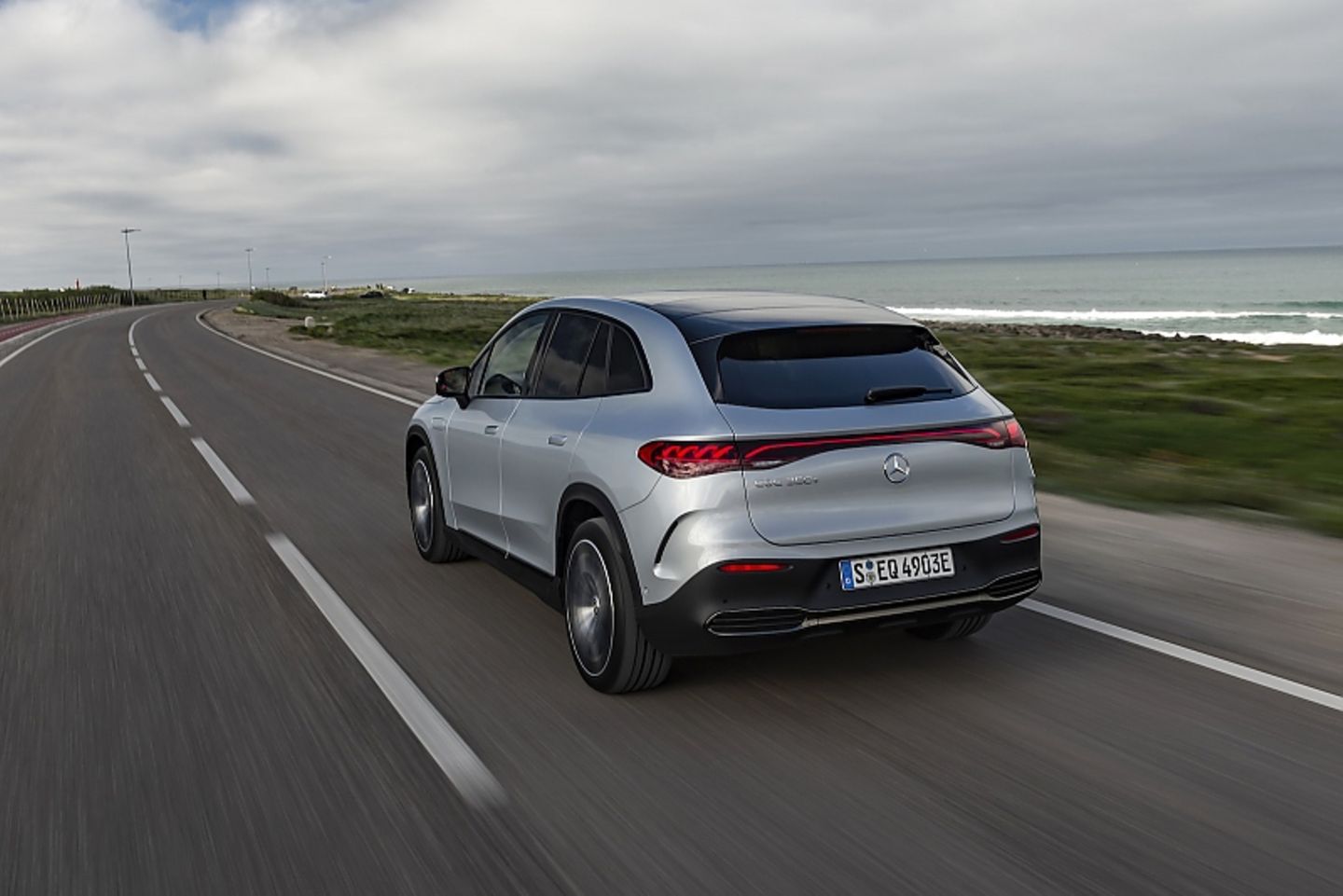 Mercedes EQE SUV 350+