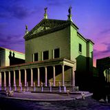 Blick auf die Curia Hostilia nach Nordwesten. Die Curia Hostilia neben dem Comitium auf dem Forum Romanum war in der römischen Republik ein Versammlungsort des römischen Senats. Romulus, der Gründer Roms, soll das Gremium ins Leben gerufen haben, das ursprünglich aus 100 Beratern des Königs bestand. Wo der Senat in den ersten Jahrzehnten tagte, weiß man nicht. Aber König Tullus Hostilus (672–641 v. Chr.) ließ ein Gebäude für den Senat errichten: die erste Curia Hostilia. Auch dieser Bau wurde in den folgenden Jahrhunderten mehrmals abgerissen oder brannte nieder, zum letzten Mal im Jahr 283 n. Chr. Kaiser Diokletian baute ihn erneut auf. 