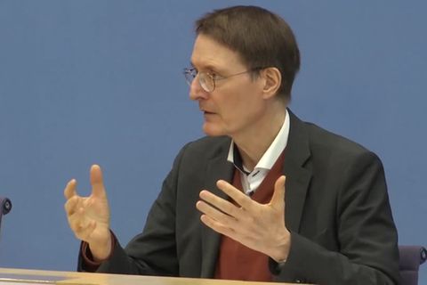 Video: Arzneimittelknappheit: Lauterbach will mit neuem Gesetz Lieferengpässe vermeiden