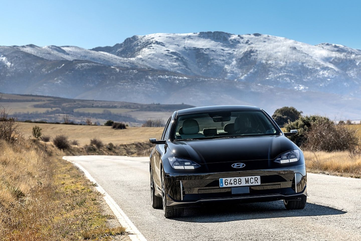 World Car of the Year 2023 - Hyundai Ioniq 6