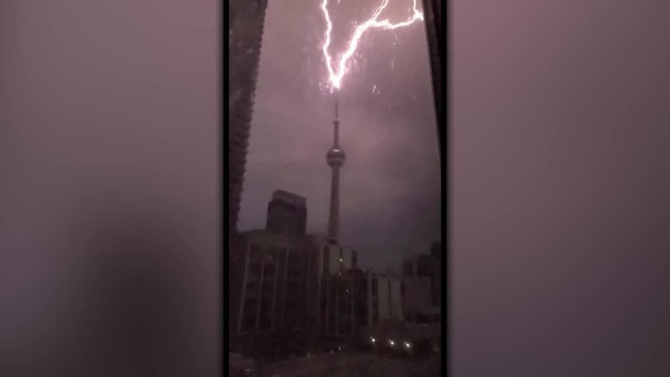 Video: Naturschauspiel in Toronto