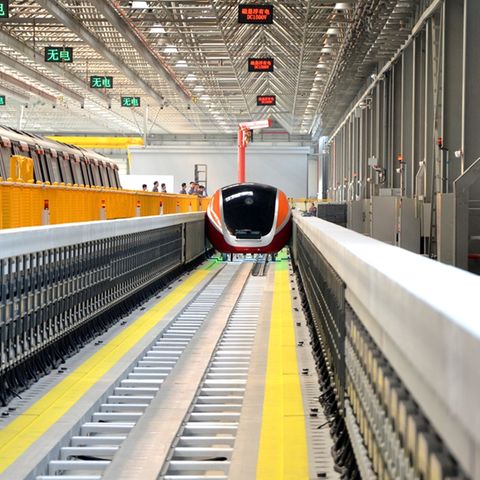 Strom ohne Leitungsverluste ist eine Voraussetzung für die MAGLEV-Technik.