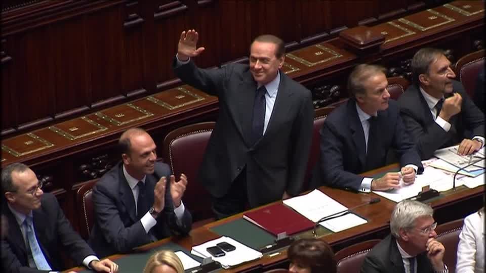Video: Ärzte: Berlusconi leidet an Lungeninfektion und Blutkrebs