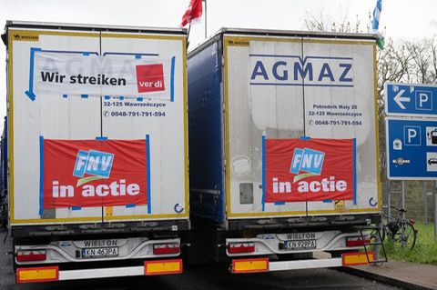 Lkw auf dem Rastplatz Gräfenhausen