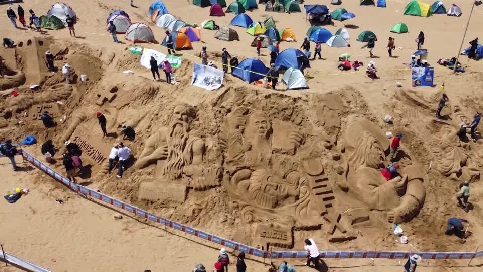 Video: Religiöse Sandkunst zu Ostern