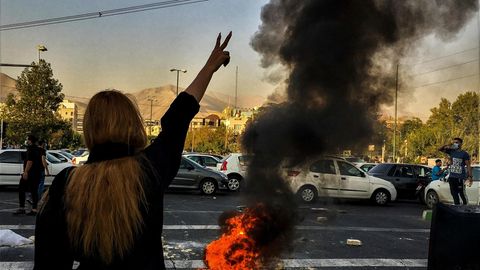 Demonstrantin in Teheran, Iran