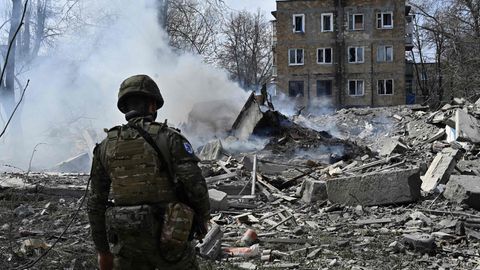 Entlang der Front im Donbas werden die Städte zerschossen.