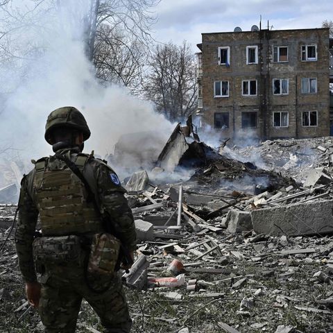 Entlang der Front im Donbas werden die Städte zerschossen.