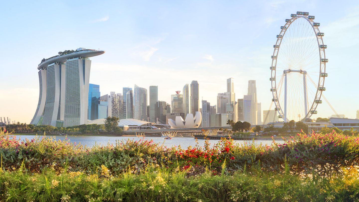 Singapur gilt als äußerst innovativ, modern und digital. Auch in Sachen öffentlicher Nahverkehr können sich viele Länder dieser Welt etwas von der asiatischen Stadtstaat abgucken. Der scheint dem Ranking zufolge sehr benutzerfreundlich zu sein. 