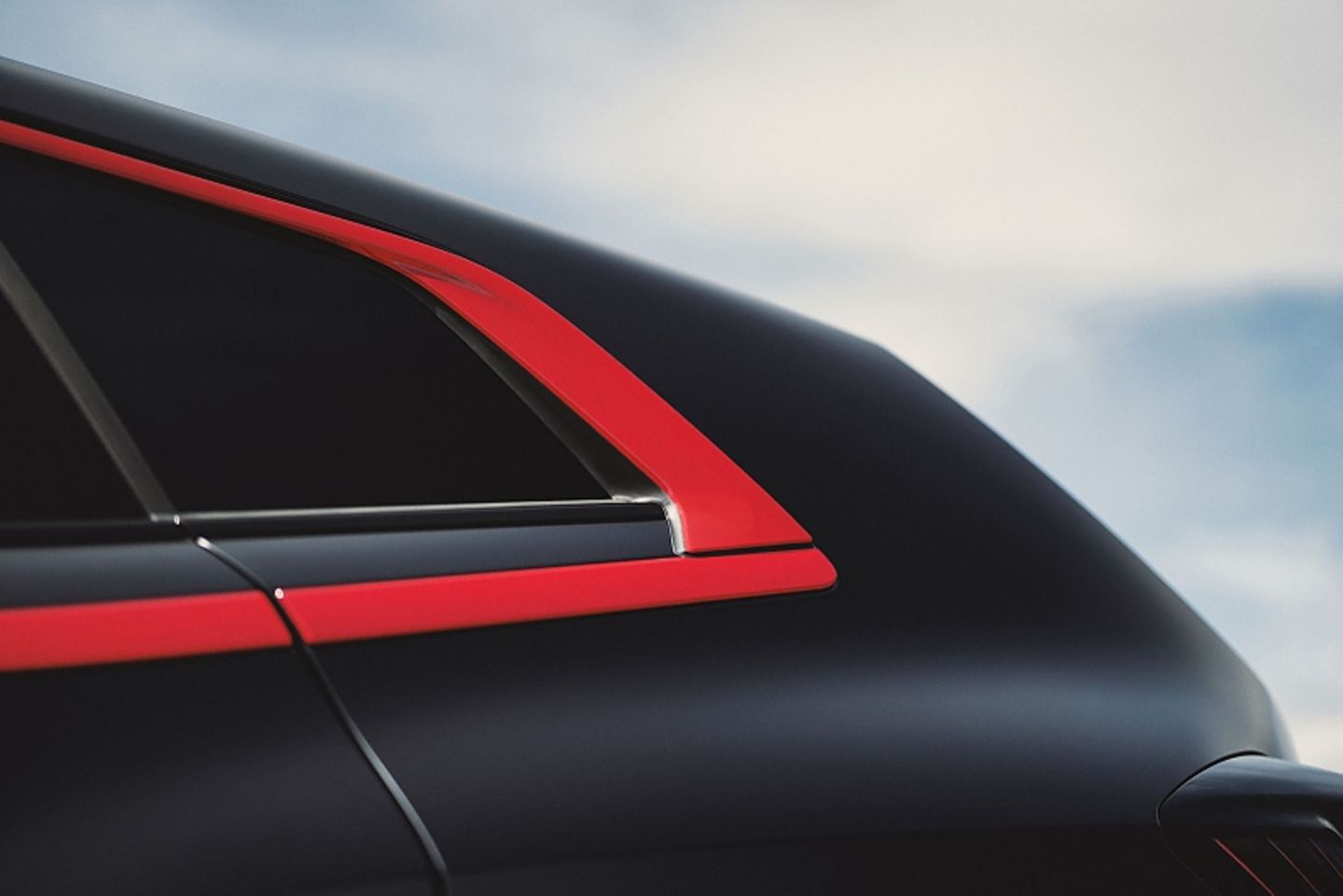 BMW XM Red Label 2024