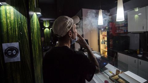Cannabis Social Clubs – wie hier in Madrid – könnte es bald auch in Deutschland geben