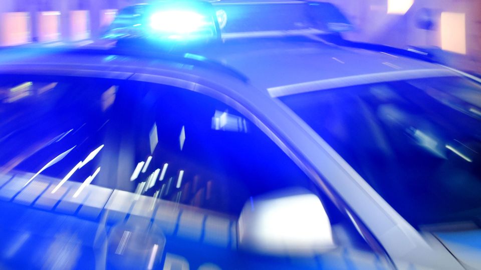 Die Polizei ist nach einem Raubüberfall auf einen Geldtransporter in Lübeck im Großeinsatz (Symbolbild)
