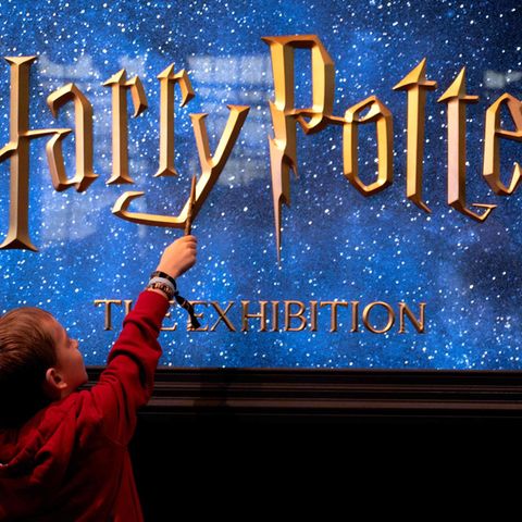 Hogwarts ruft!: Zauberlehrling Harry Potter kommt zurück auf den Bildschirm: Warner Bros. Discovery kündigt Serie an