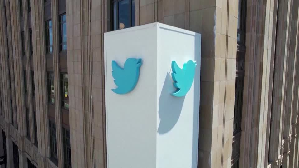 Video: Öffentlicher US-Hörfunksender NPR zieht sich von Twitter zurück Video: Öffentlicher US-Hörfunksender NPR zieht sich von Twitter zurück