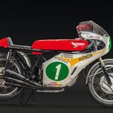 Honda RC165 250 cc Works Grand Prix Racer