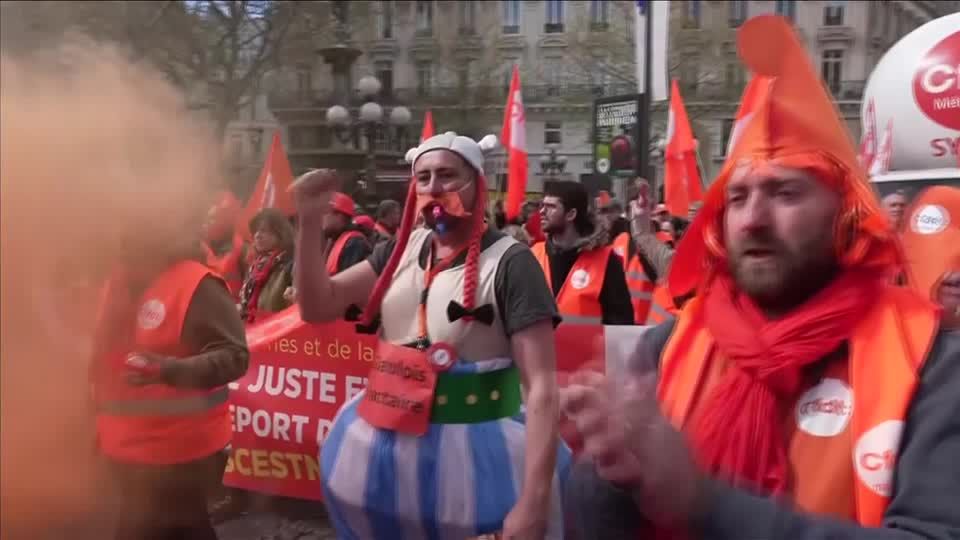 Video: Wieder Proteste und Streiks gegen Rentenreform in Frankreich