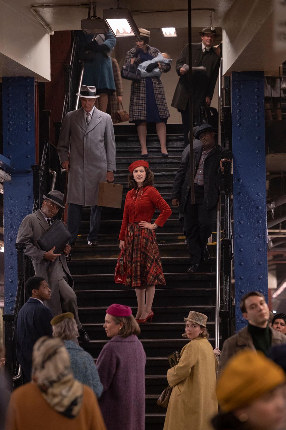 Eine Szene aus der fünften Staffel von "The Marvelous Mrs. Maisel". Eine Szene aus der fünften Staffel von "The Marvelous Mrs. Maisel".