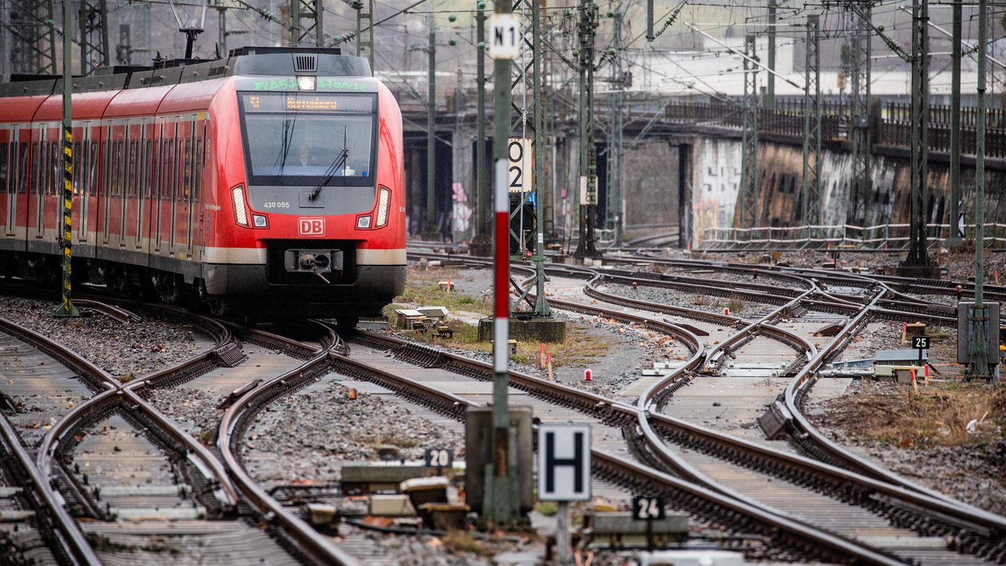 Deutsche Bahn: Unionsfraktion Schlägt Aufspaltung Des Konzerns Vor ...