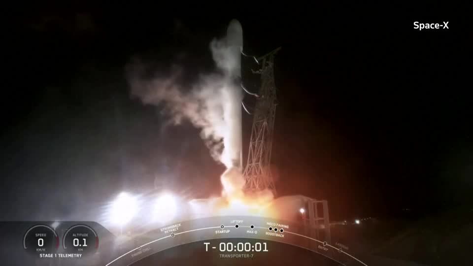Video: SpaceX schickt ersten kenianischen Beobachtungssatelliten ins All