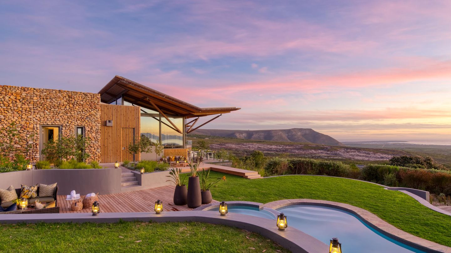 Sonnenuntergänge, die man nicht mehr vergisst: Im Grootbos Naturreservat kann man jeden Moment aufsaugen.