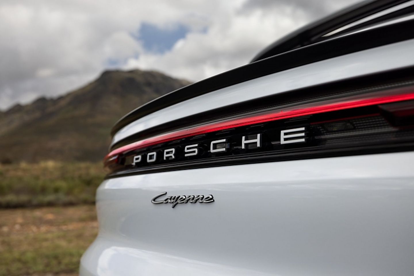 Modellpflege 2023 Porsche Cayenne E-Hybrid Coupé