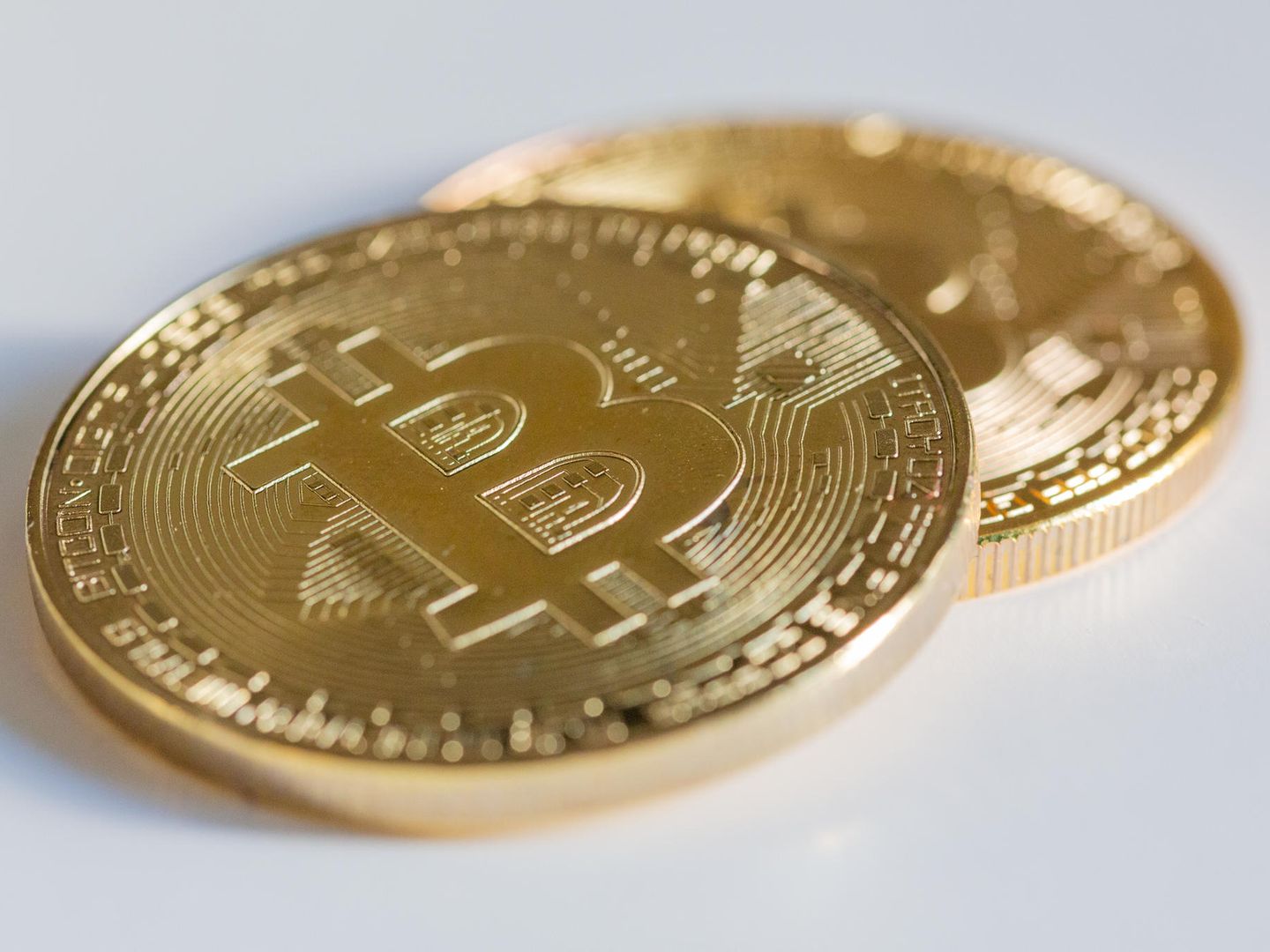 Elon Musk verkauft Bitcoin-Bestände und lässt Kurs einstürzen | STERN.de