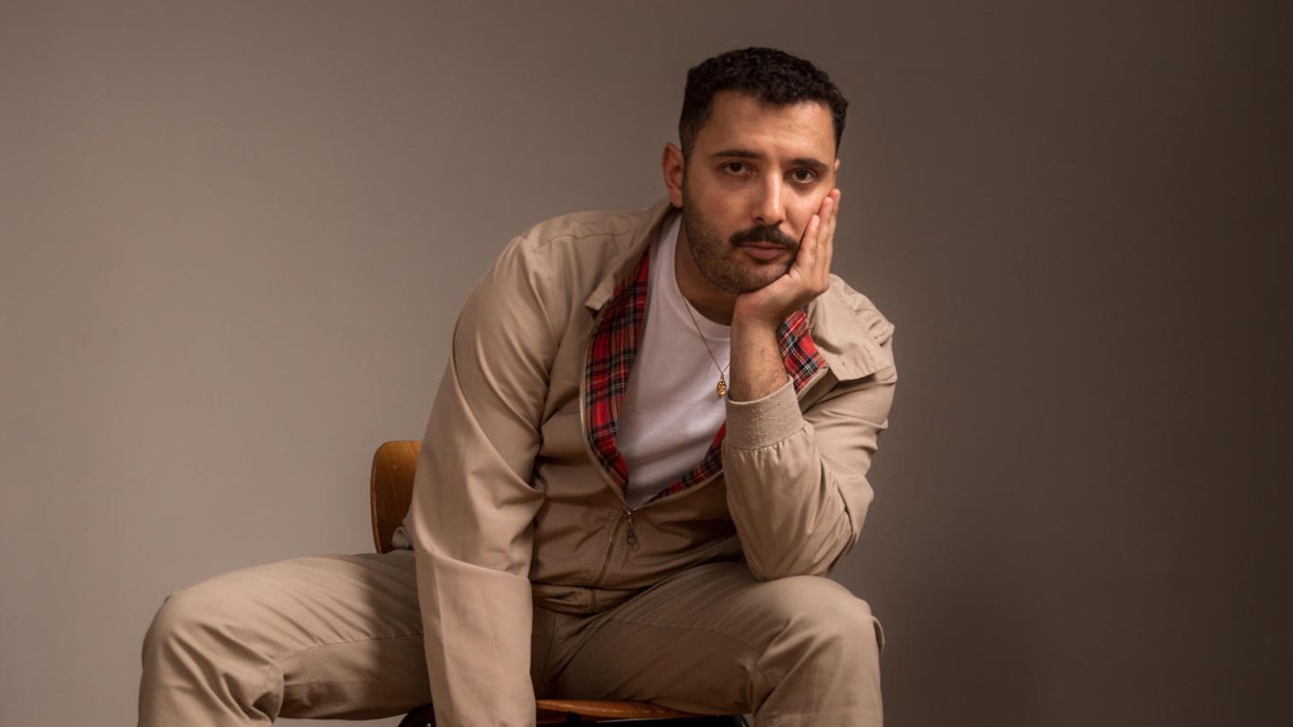 Männlichkeit und Islam / Interview Fikri Anıl Altıntaş Männlichkeit und Islam / Interview Fikri Anıl Altıntaş