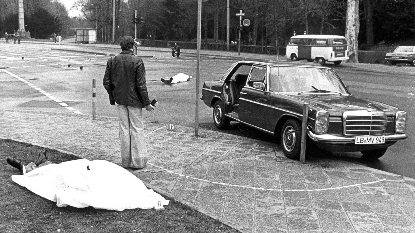 Drei Jahrzehnte des Terrors – die Geschichte der Roten Armee Fraktion in Bildern