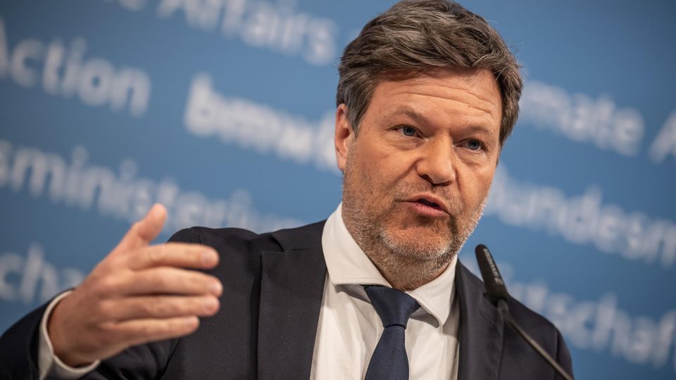 80% der Deutschen gegen Verbot neuer Öl- und Gasheizungen – hat sich Robert Habeck verkalkuliert?