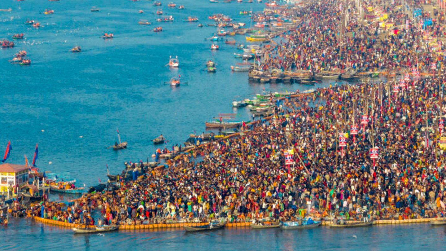India: from destitute colony to next superpower